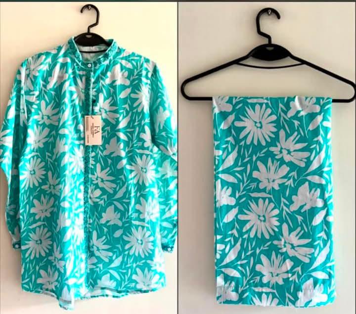 Turquoise Floral Print Kurta & Pants product photo